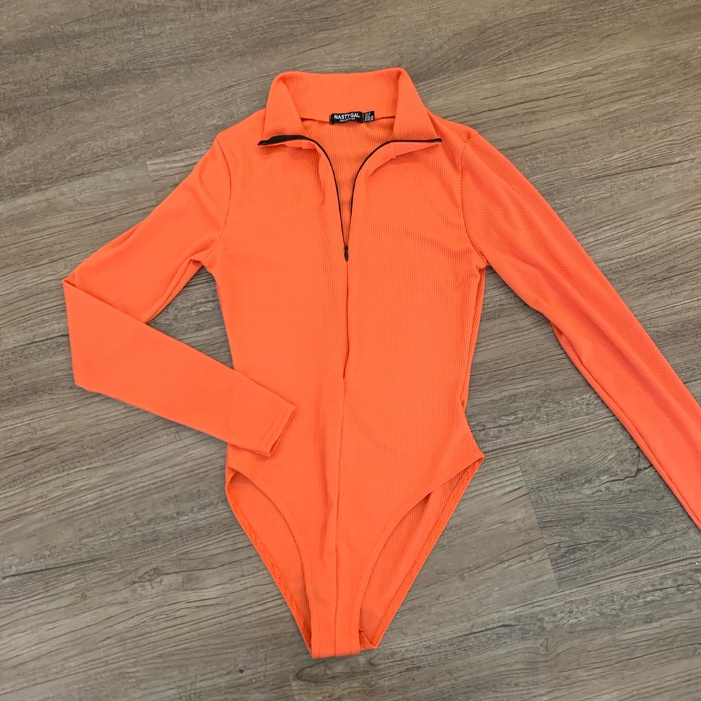 Reposh 🧡 NASTY GAL Bodysuit